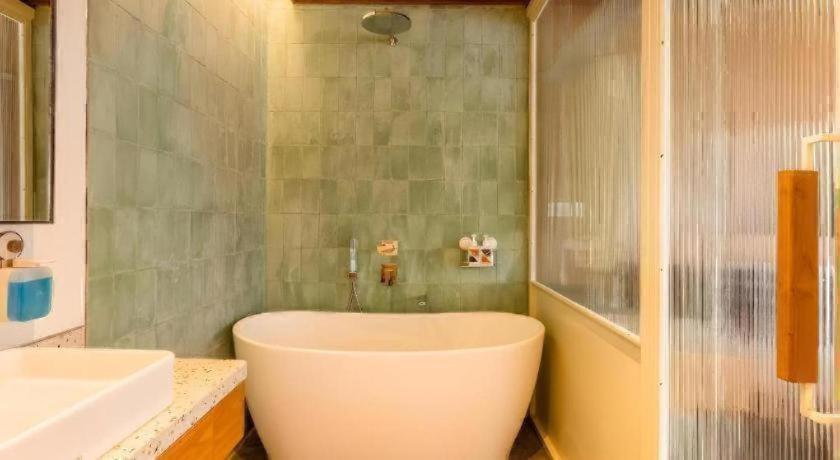 Hotel The House Tour Middletown 3*